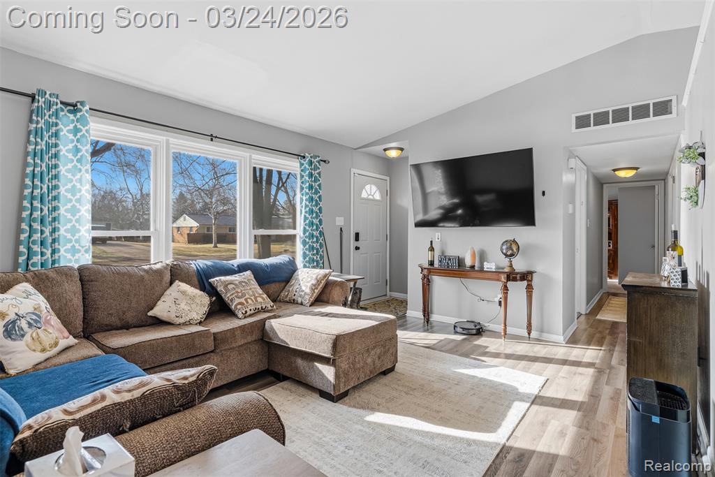 716 Joyceil Drive, Waterford, MI 48328 — Photo 10