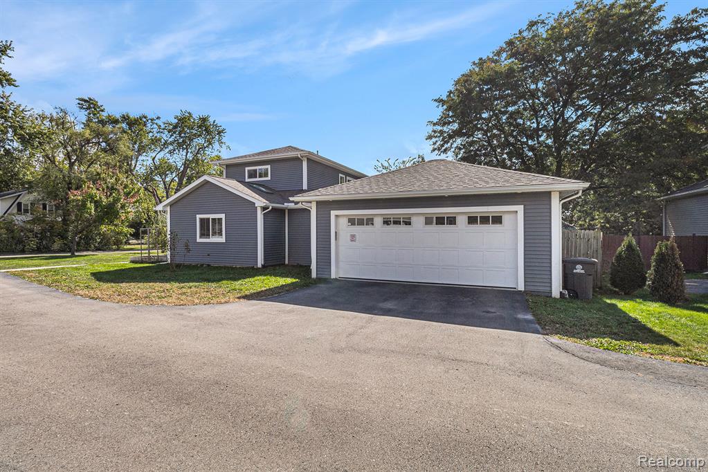 609 Ironwood Drive, Ann Arbor, MI 48103 — Photo 21