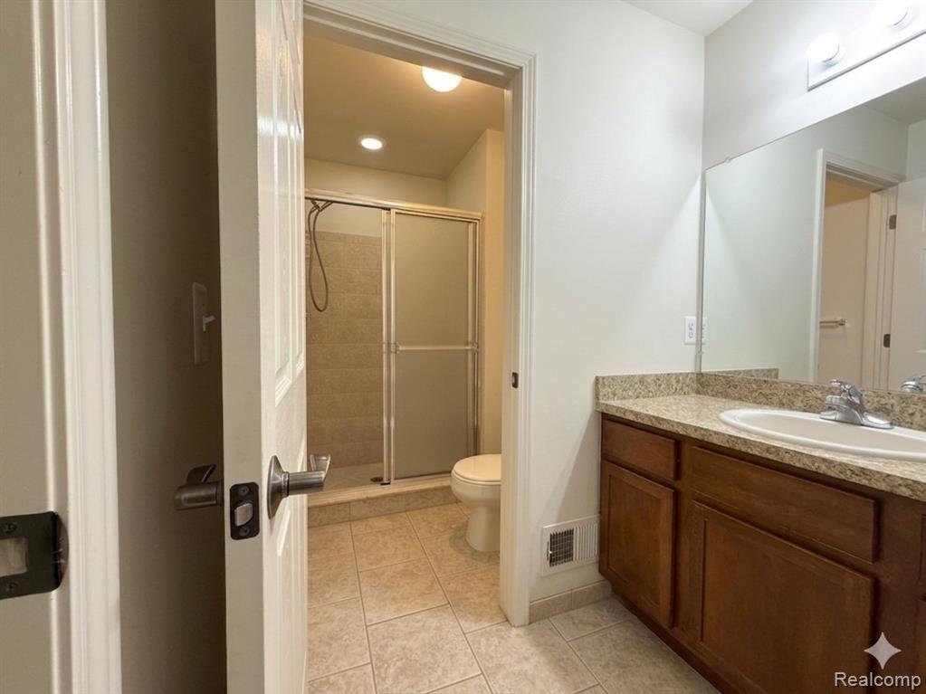 5151 PARSLEY Drive, #33, Shelby Twp, MI 48316 — Photo 10
