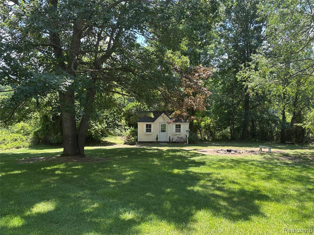 962 Hidden Valley Drive, Lake Orion, MI 48362 — Photo 42