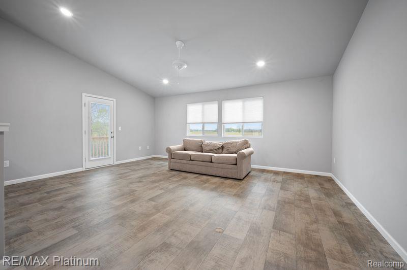 2869 W Sycamore River Drive, Fowlerville, MI 48836 — Photo 11