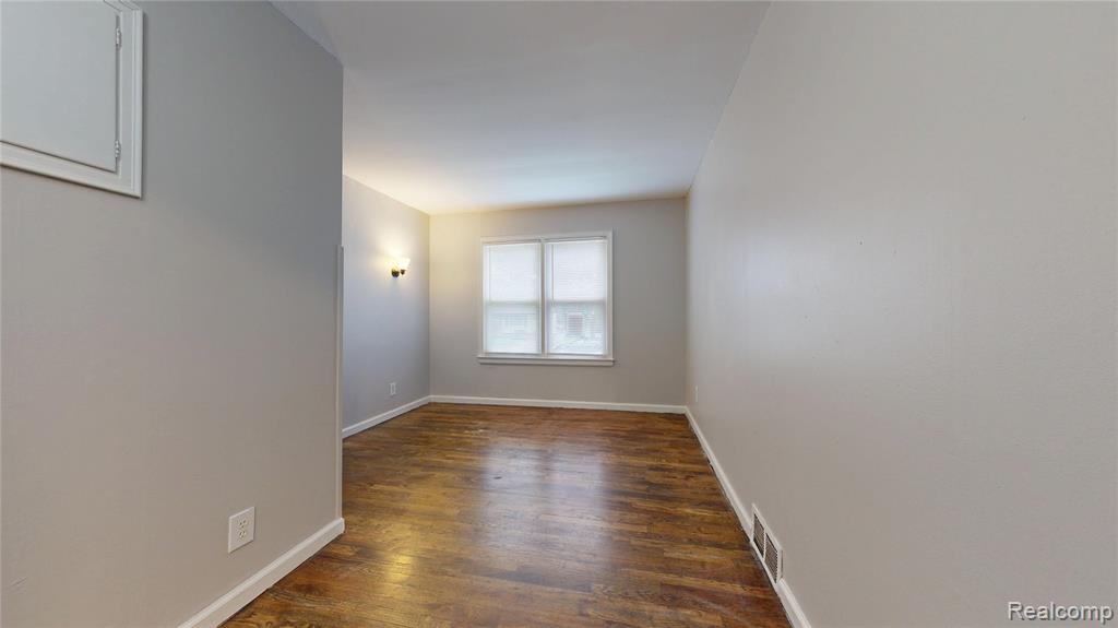 715 Kenilworth Avenue, Pontiac, MI 48340 — Photo 12