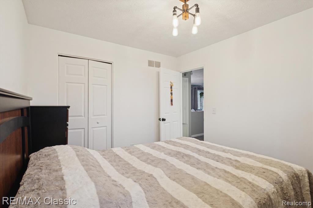 5594 Harper Road, Holt, MI 48842 — Photo 22