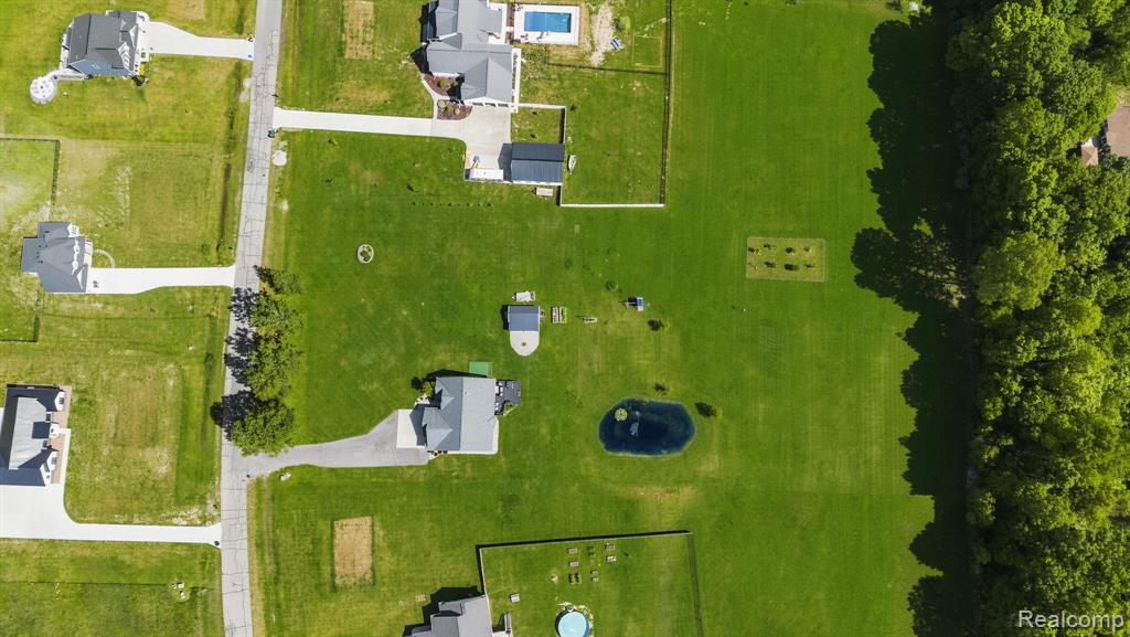 751 Nelson William Drive, Brandon, MI 48462 — Photo 60