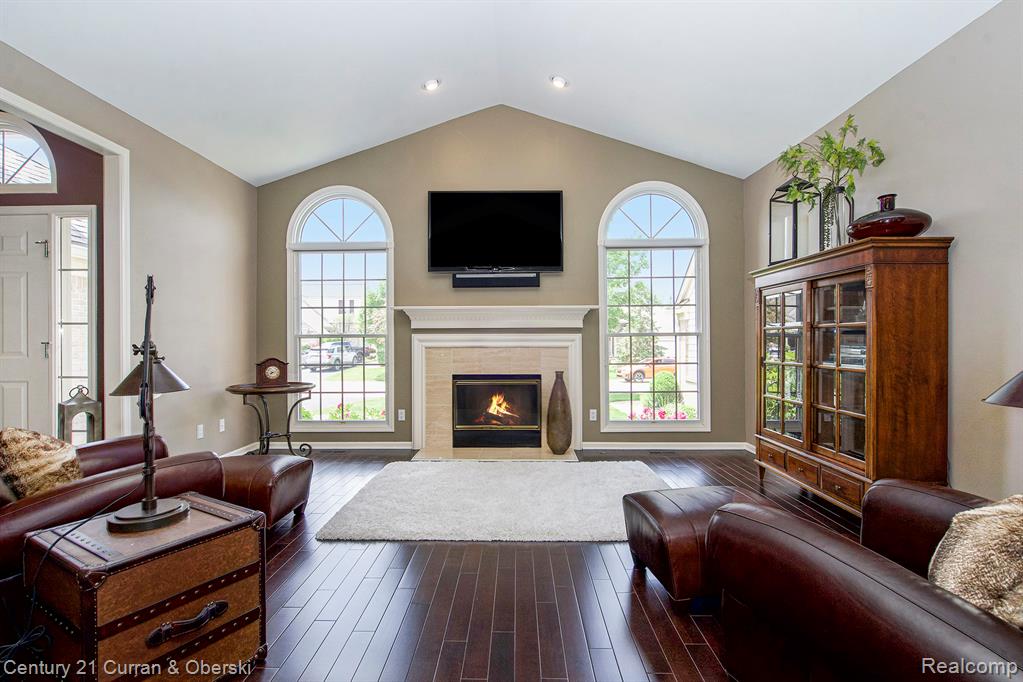 16784 Lyonhurst Circle, 93, Northville, MI 48168 — Photo 5