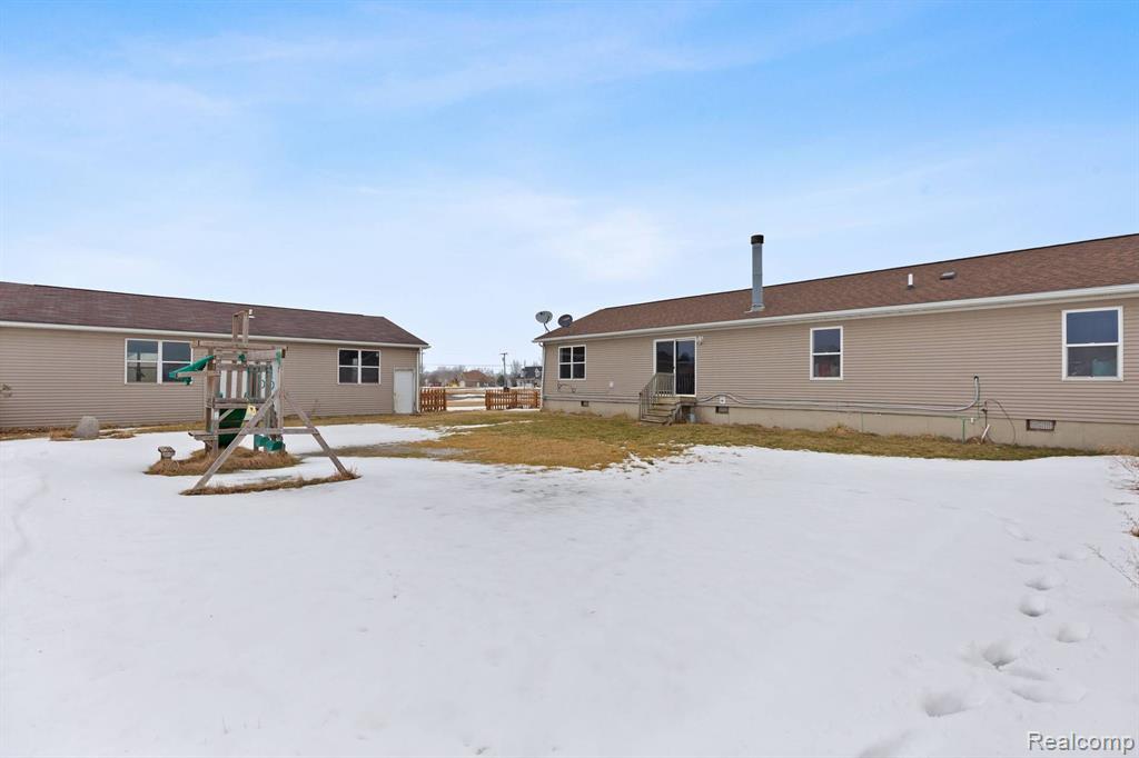 78037 DELAND Road, Richmond, MI 48062 — Photo 40