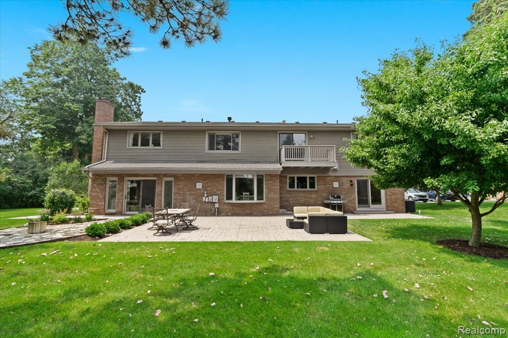 6678 Johnathon, Troy, MI 48098 — Photo 42