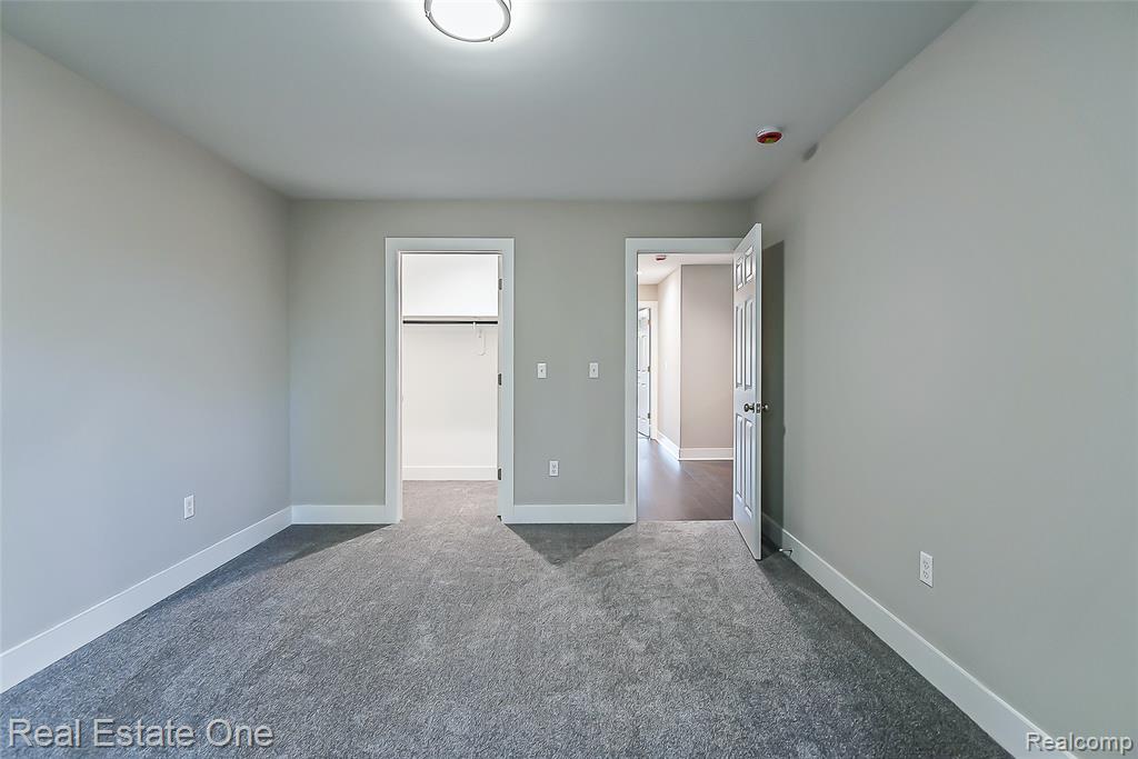 529 Indian Oaks Drive, Howell, MI 48843 — Photo 34