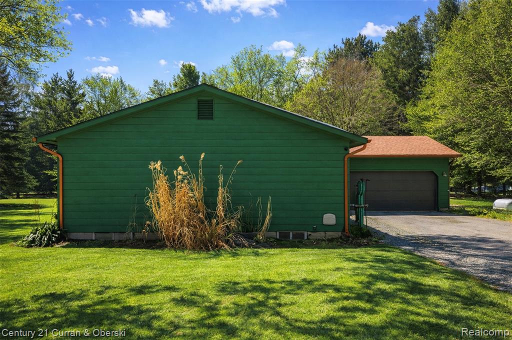 3839 W Pinewood Drive, Roscommon, MI 48653 — Photo 2