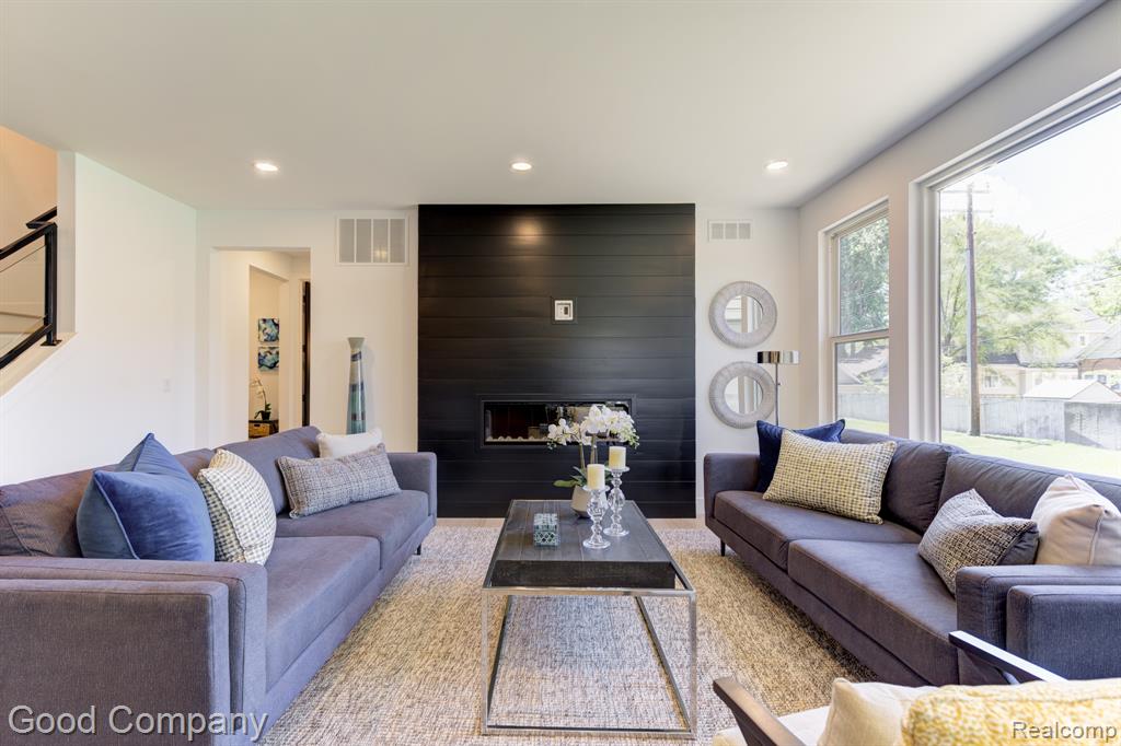 804 Irving Avenue, Royal Oak, MI 48067 — Photo 14