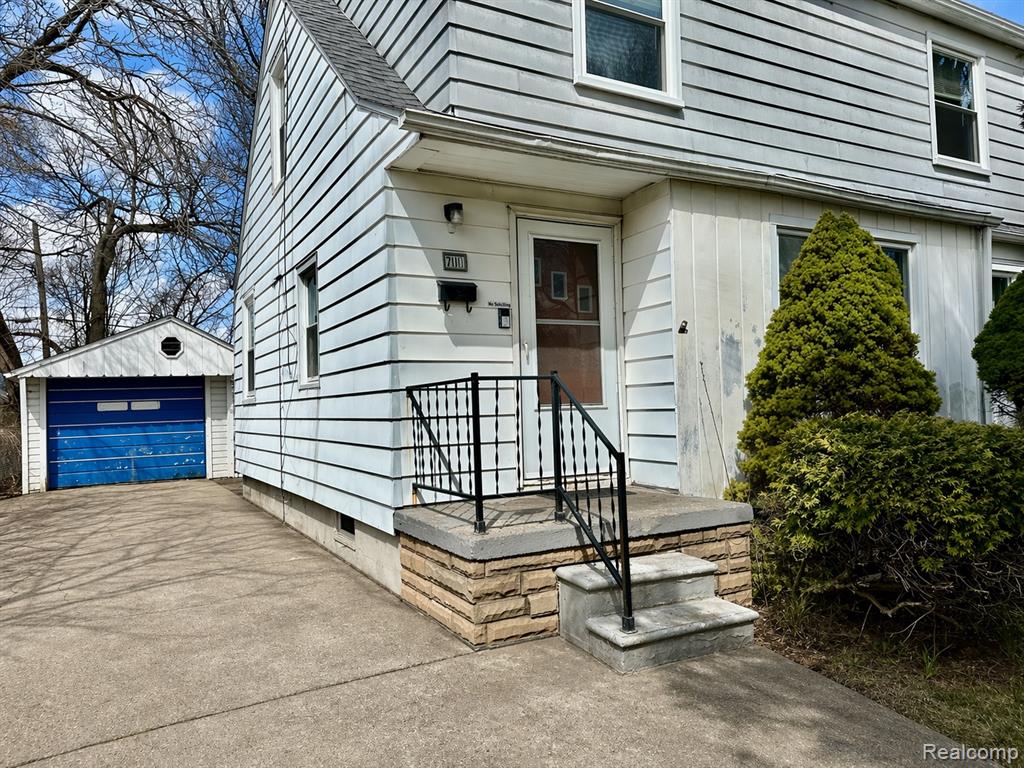 711 Lochhead Avenue, Flint, MI 48507 — Photo 2