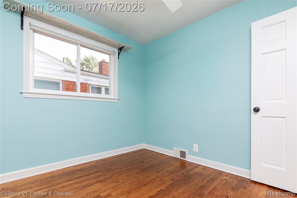 4476 Vassar Street, Dearborn Heights, MI 48125 — Photo 12