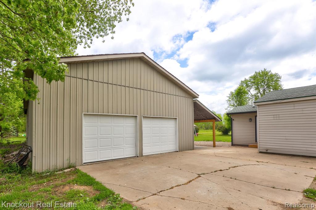 12405 Lincoln Road, Burt, MI 48417 — Photo 31
