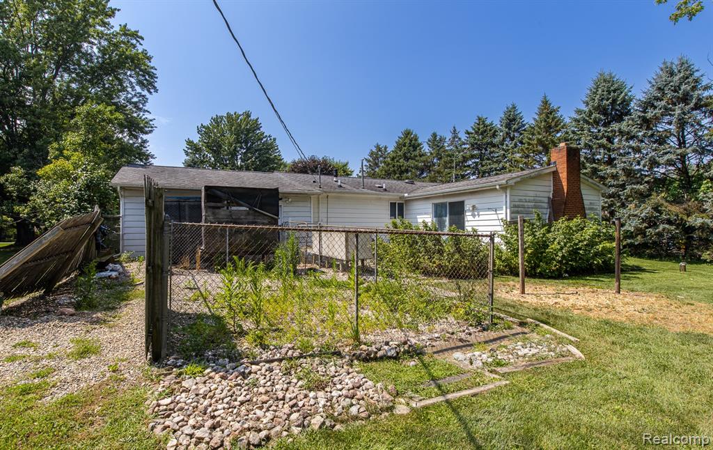 74600 Nordman Court, Bruce, MI 48065 — Photo 13