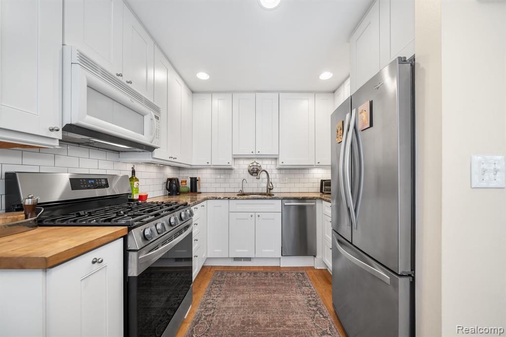 1901 WICKHAM Street, Royal Oak, MI 48073 — Photo 8