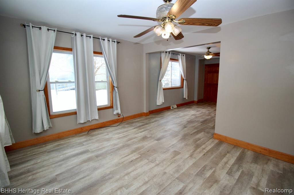 301 N Fitch Street, Durand, MI 48429 — Photo 12