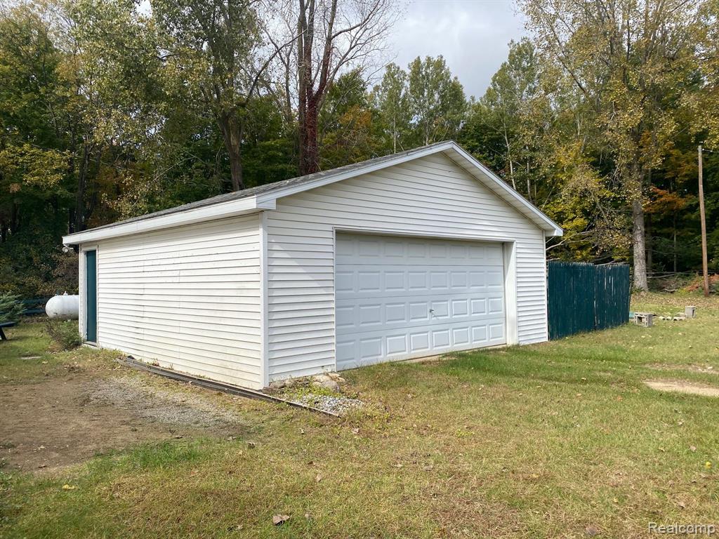 3979 HAINES Road, Attica, MI 48412 — Photo 2