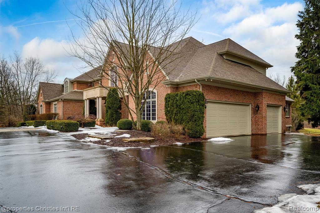 59801 E 8 MILE Road, South Lyon, MI 48178 — Photo 72
