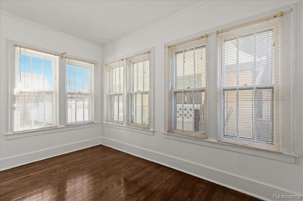 55 MOSS Street, Highland Park, MI 48203 — Photo 12
