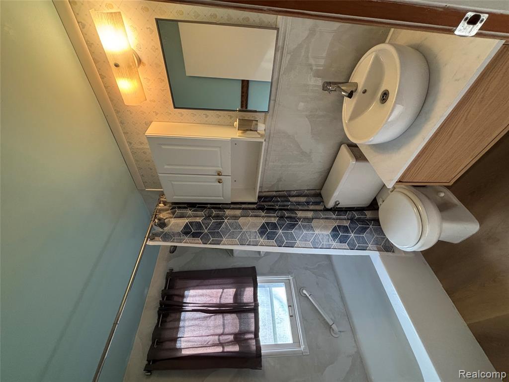 716 Charles Street, Ypsilanti, MI 48198 — Photo 12