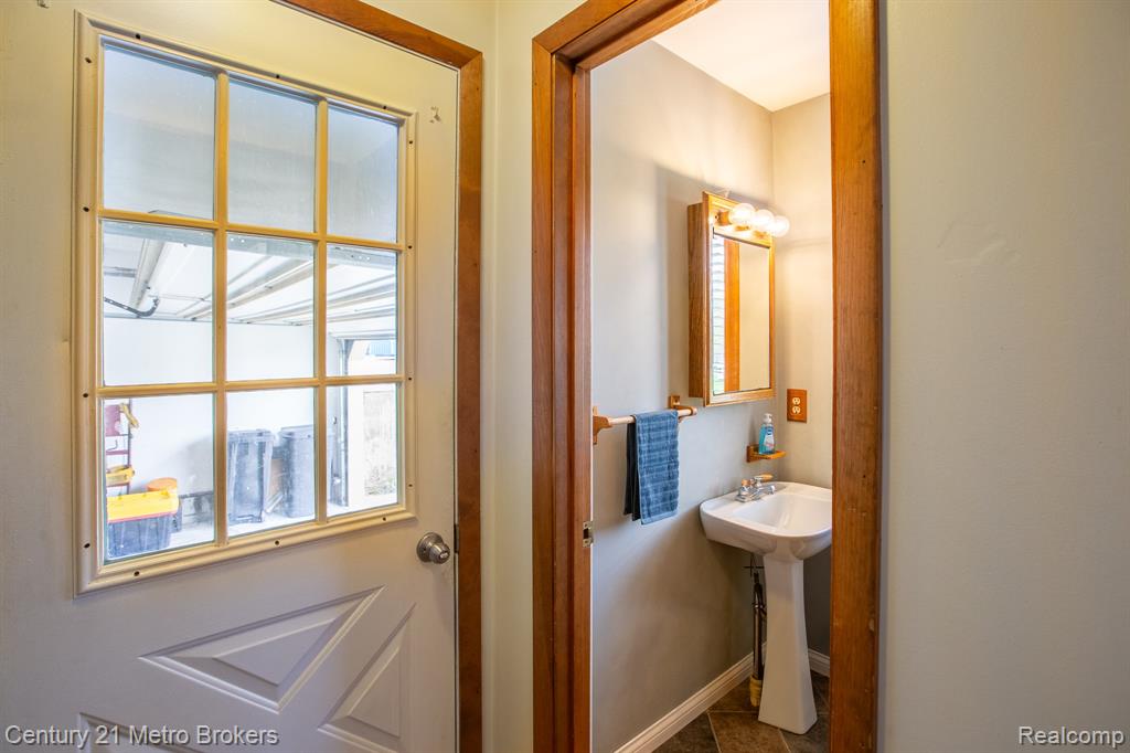 6043 N Gale Road, Davison, MI 48423 — Photo 11