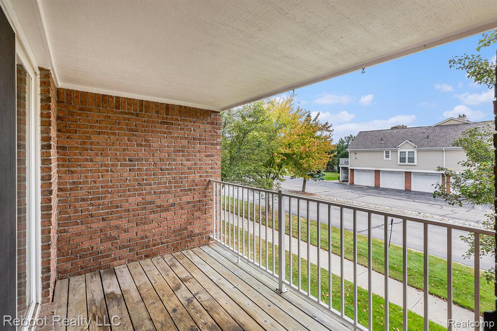 56563 Scotland Boulevard, Shelby Twp, MI 48316 — Photo 5
