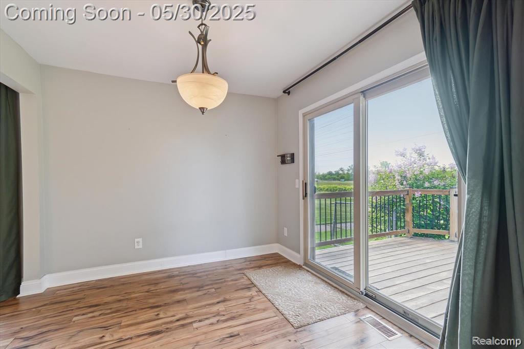 45127 Fair Oaks Drive, Canton, MI 48187 — Photo 17