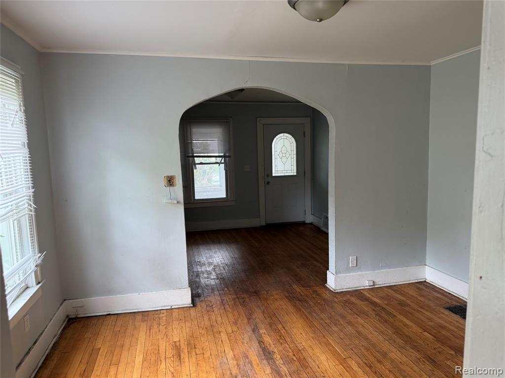 8647 ELLSWORTH Street, Detroit, MI 48238 — Photo 6