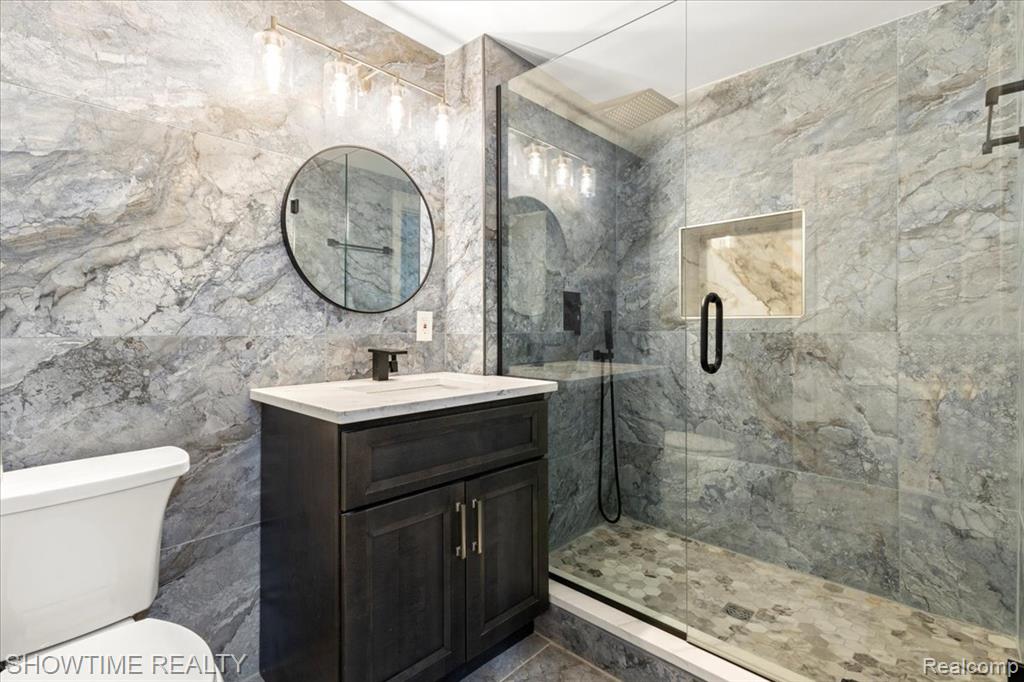 53650 Cherrywood Drive, Shelby Twp, MI 48315 — Photo 58
