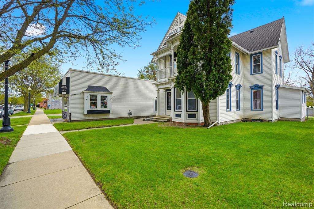 26249 E Huron River Drive, Flat Rock, MI 48134
