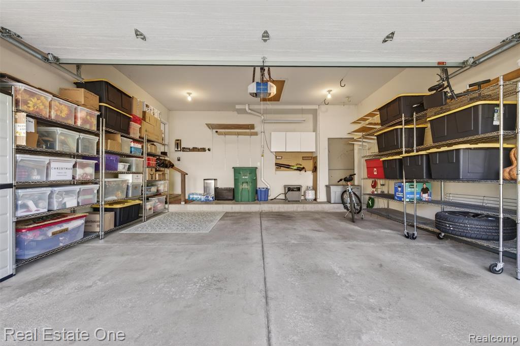 6586 Scenic Pines Court, 43, Clarkston, MI — Photo 49