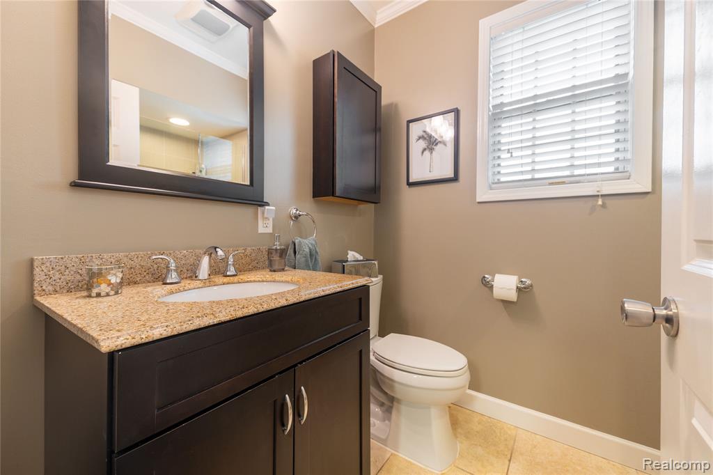 26029 Waterbury Way, Grosse Ile, MI 48138 — Photo 26