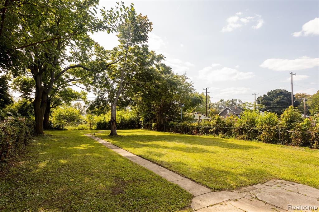 2659 HARDING Street, Detroit, MI 48214 — Photo 51