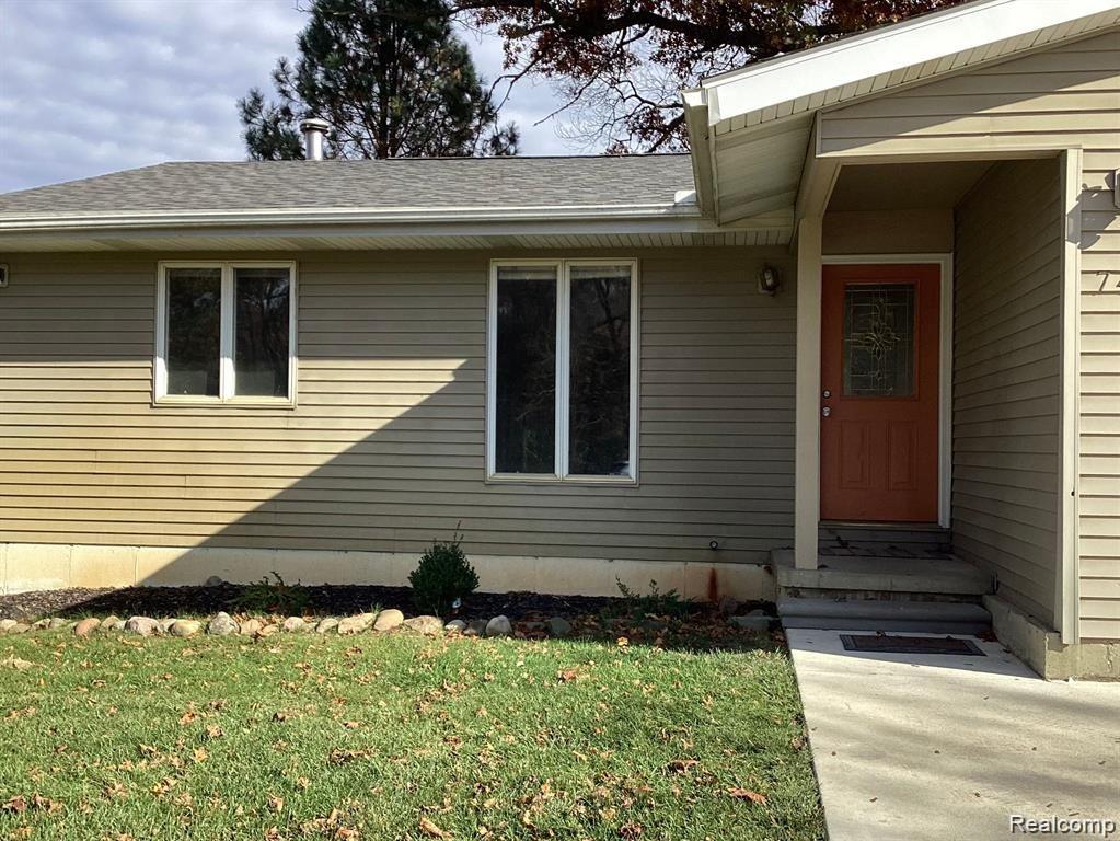 7491 PINCKNEY Road, Pinckney, MI 48169 — Photo 3
