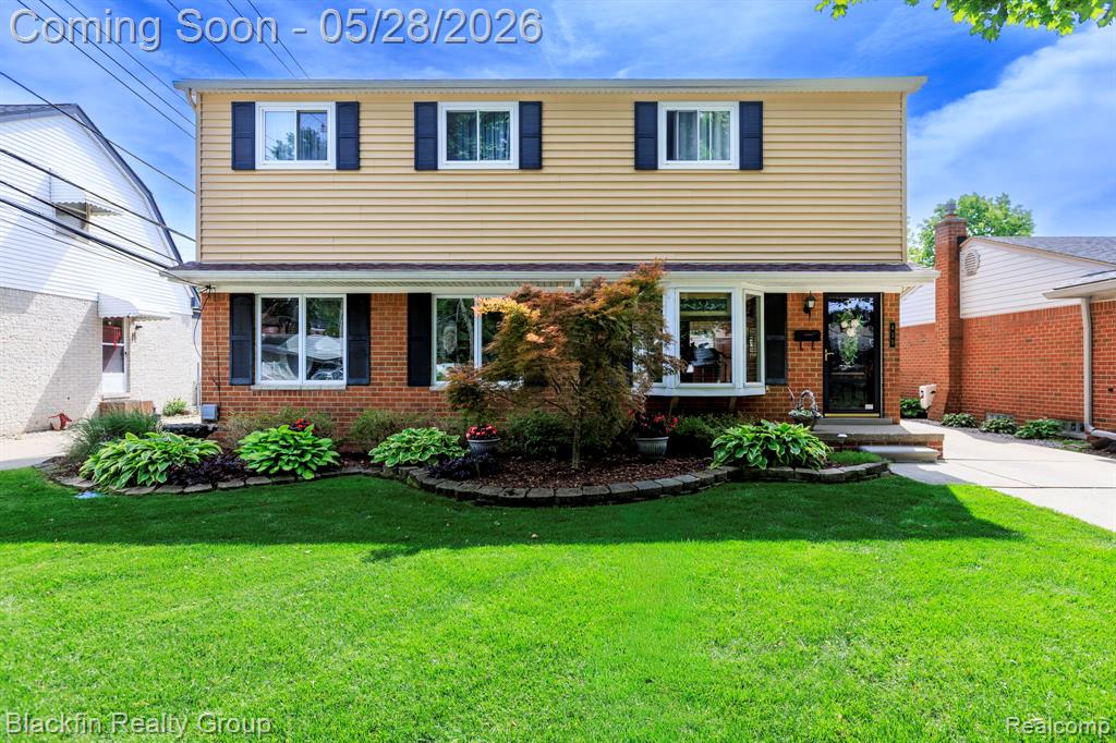 430 N Batchewana Street, Clawson, MI — front exterior
