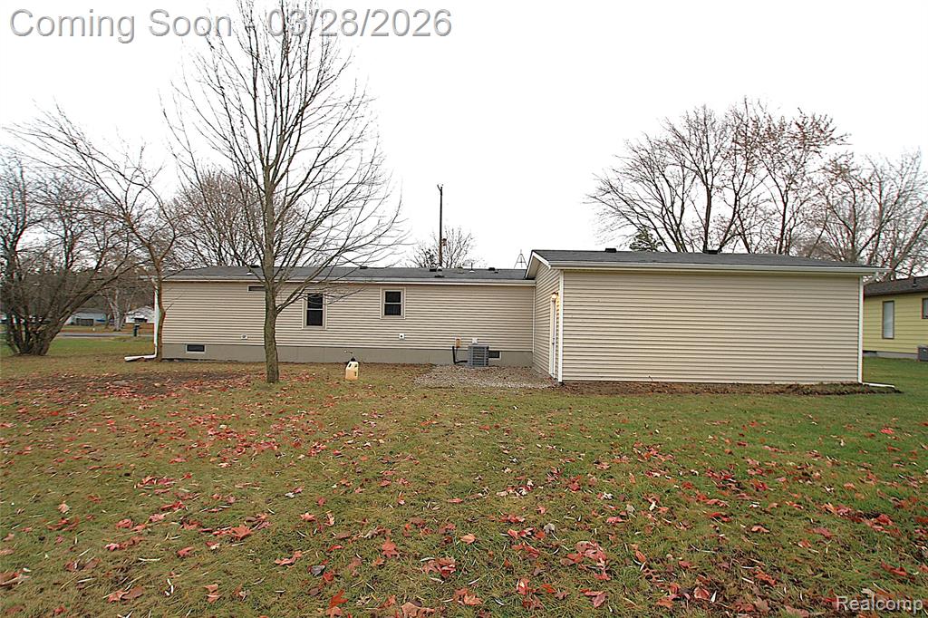 7464 Jennings Road, Swartz Creek, MI 48473 — Photo 2