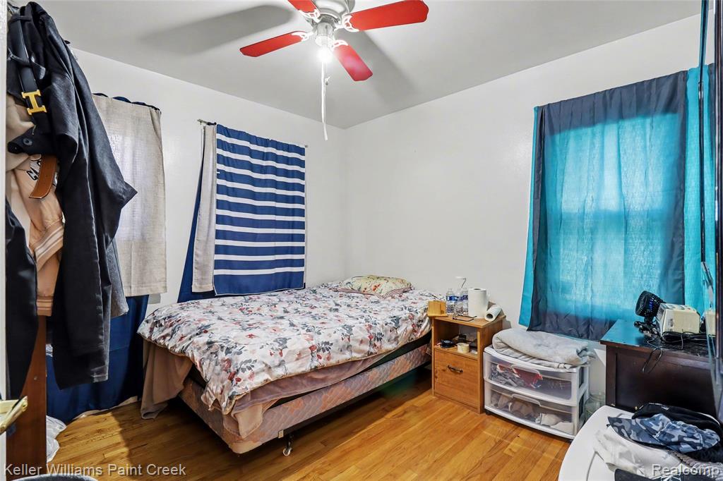 23070 Rosewood Street, Oak Park, MI 48237 — Photo 17