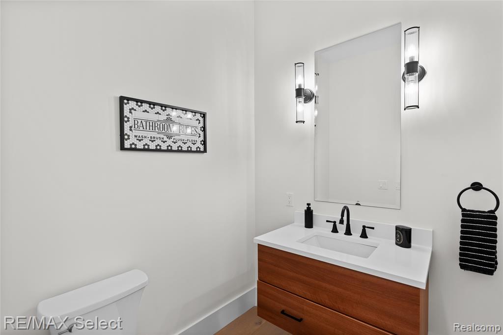 2208 Grove Park Road, Fenton, MI, 48430