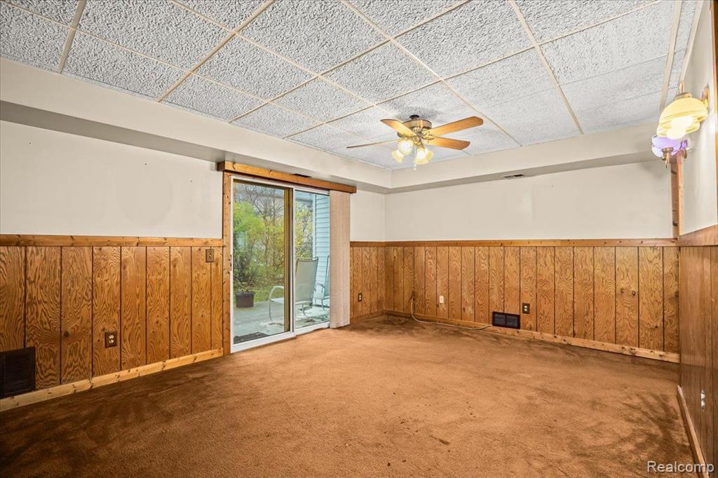 23404 MIDDLEBELT Road, Farmington Hills, MI 48336 — Photo 13