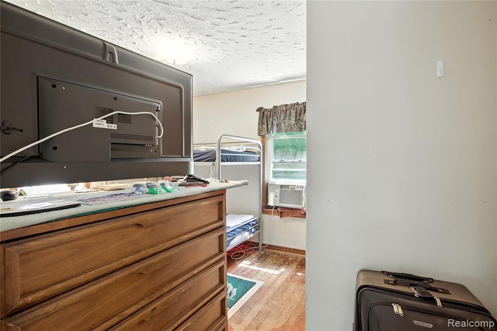 5452 Monroe Street, Dearborn Heights, MI 48125 — Photo 16