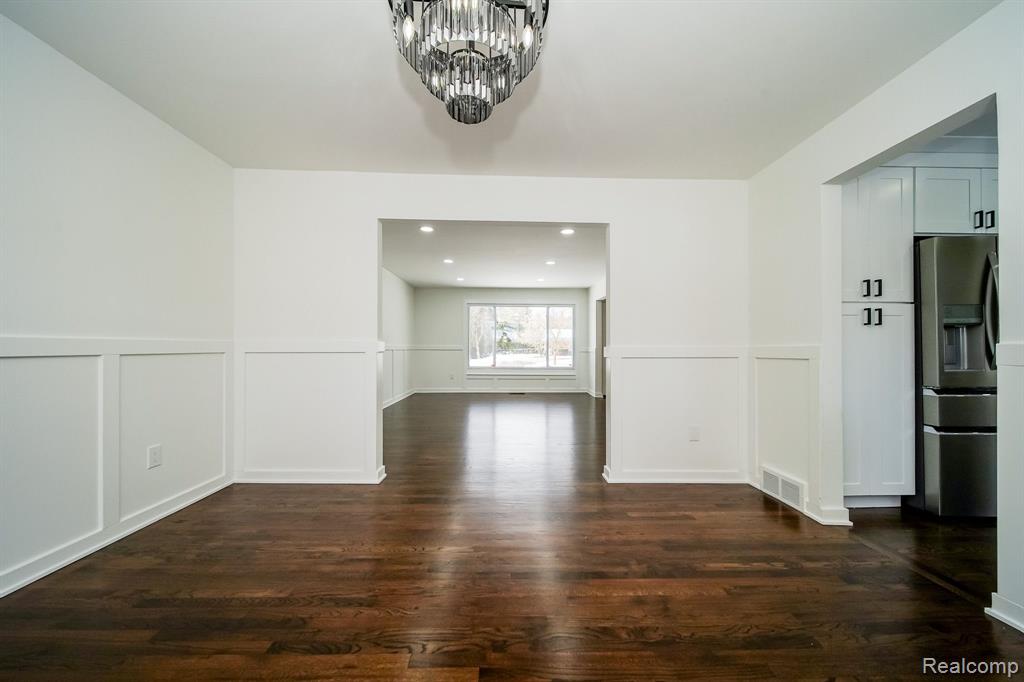7359 SAINT AUBURN Drive, Bloomfield Hills, MI 48301 — Photo 46