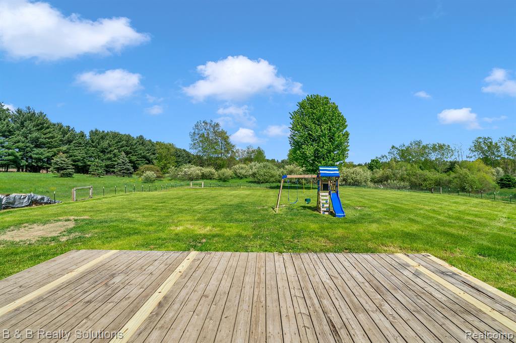 2864 N BLACKS CORNERS Road, Imlay City, MI 48444 — Photo 36