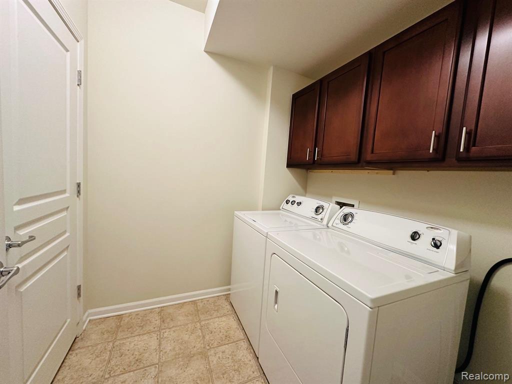 44561 GWINNETT Loop, Novi, MI — Photo 21