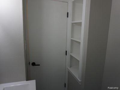 745 Robinwood Drive, Troy, MI 48083 — Photo 15