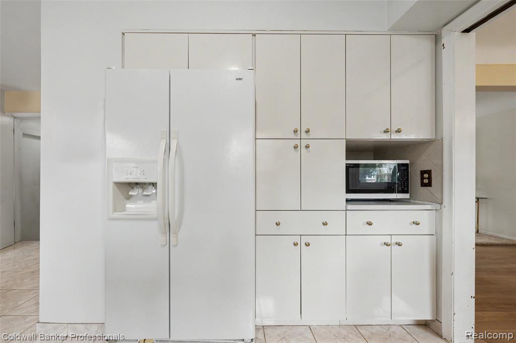23305 N Rosedale Court, Saint Clair Shores, MI 48080 — Photo 14