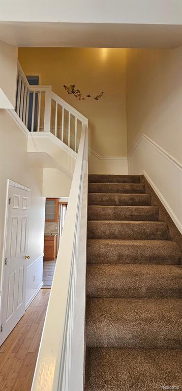 7027 HOGAN Drive, Ypsilanti, MI 48197 — Photo 13