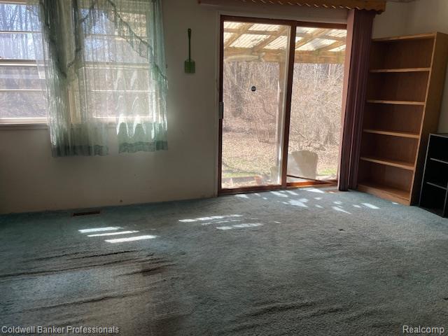 5447 Rensselear, Lapeer, MI 48446 — Photo 9