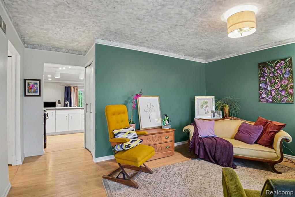 40518 William Drive, Clinton Twp, MI 48038 — Photo 5