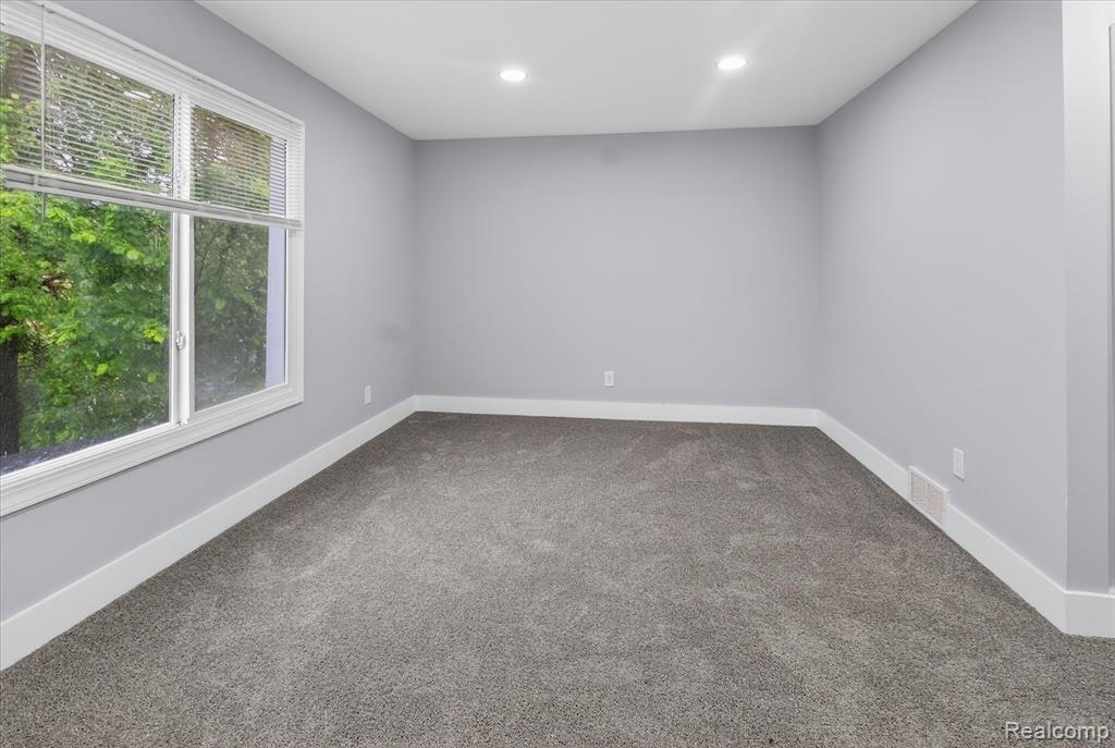 14112 MANSFIELD, Detroit, MI 48227 — Photo 31