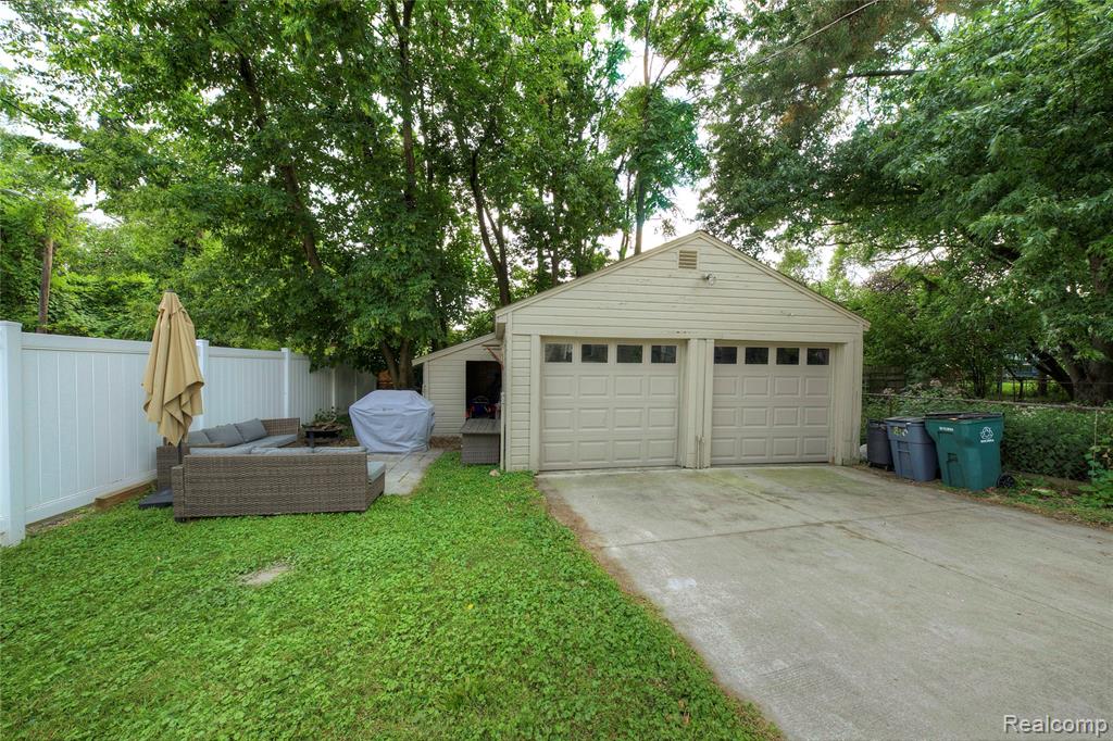 478 E Breckenridge Street, Ferndale, MI 48220 — Photo 31
